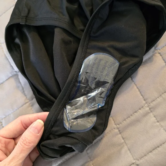 NWT DKNY Classic Black Women's One-Piece Swimsuit Sz Small - Picture 7 of 10